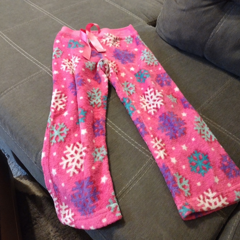 Faded Glory Pink and White Pajama Bottoms with Snowflake Design